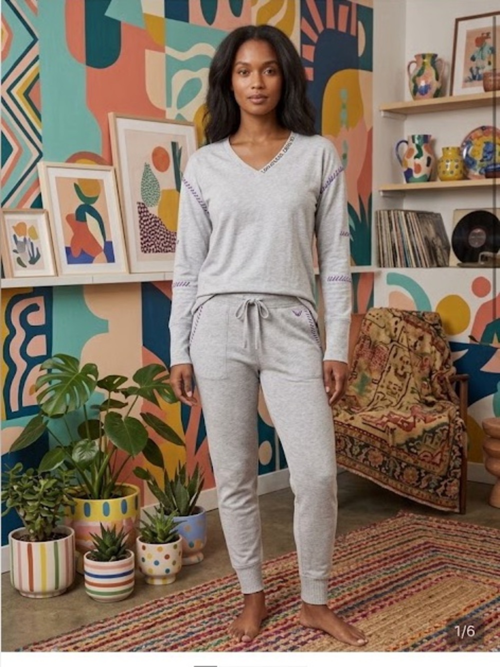 LISA TODD / V-neck pullover t-shirt grey love stitch M